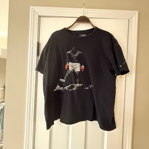 Mohammad Ali T- Shirt Size XL
